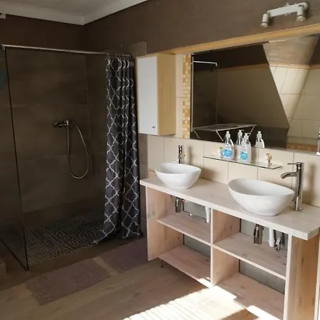 Bosman Goscinne Homestay Mielenko